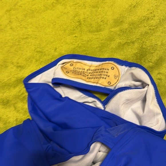 WNS 2 Pk Amazon Swim Bundle Sz Large Blue One Piece Green and floral 2Piece - Picture 12 of 13